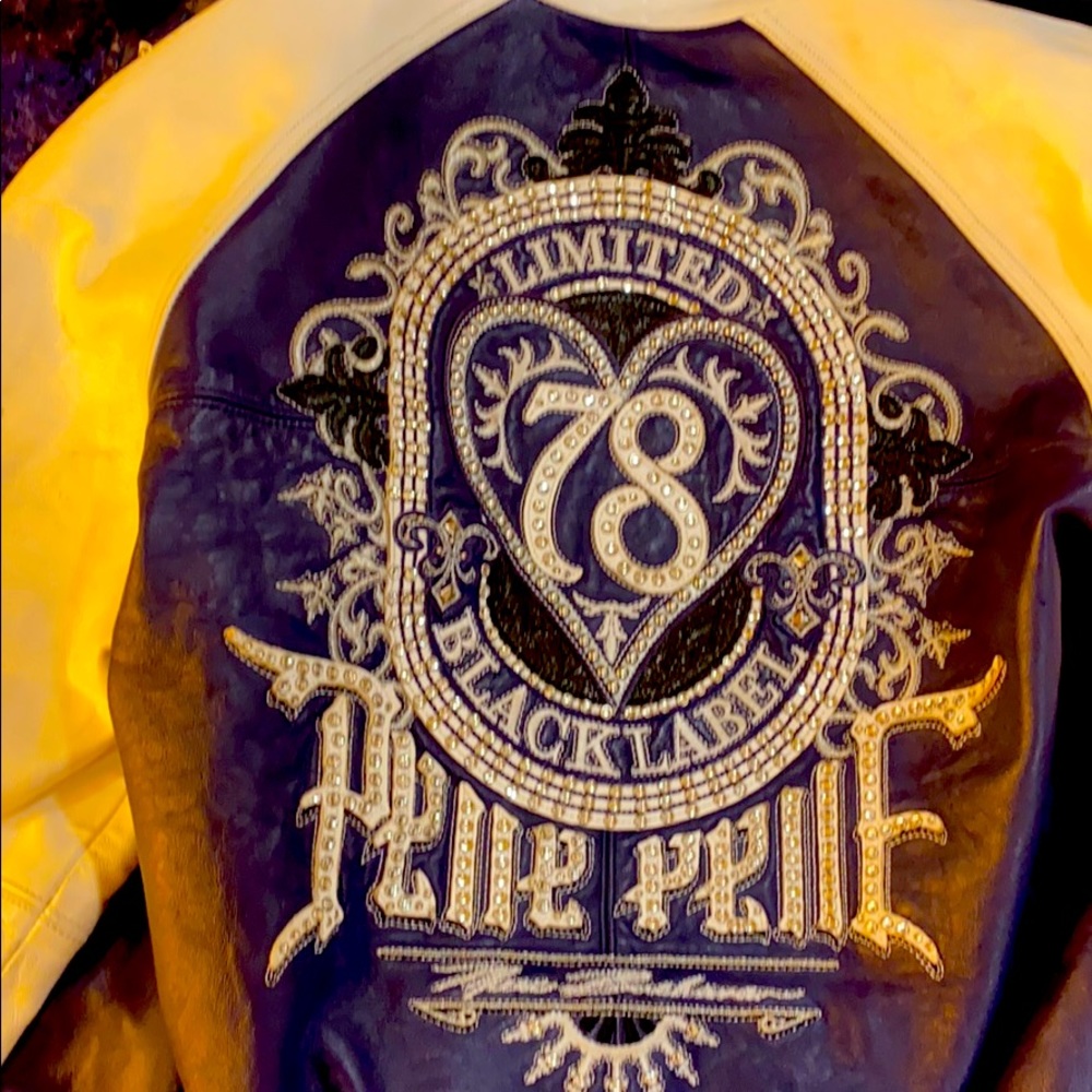 Authentic Pelle Pelle